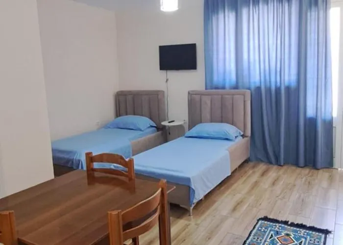 Appartments Kristi&iris Villa *